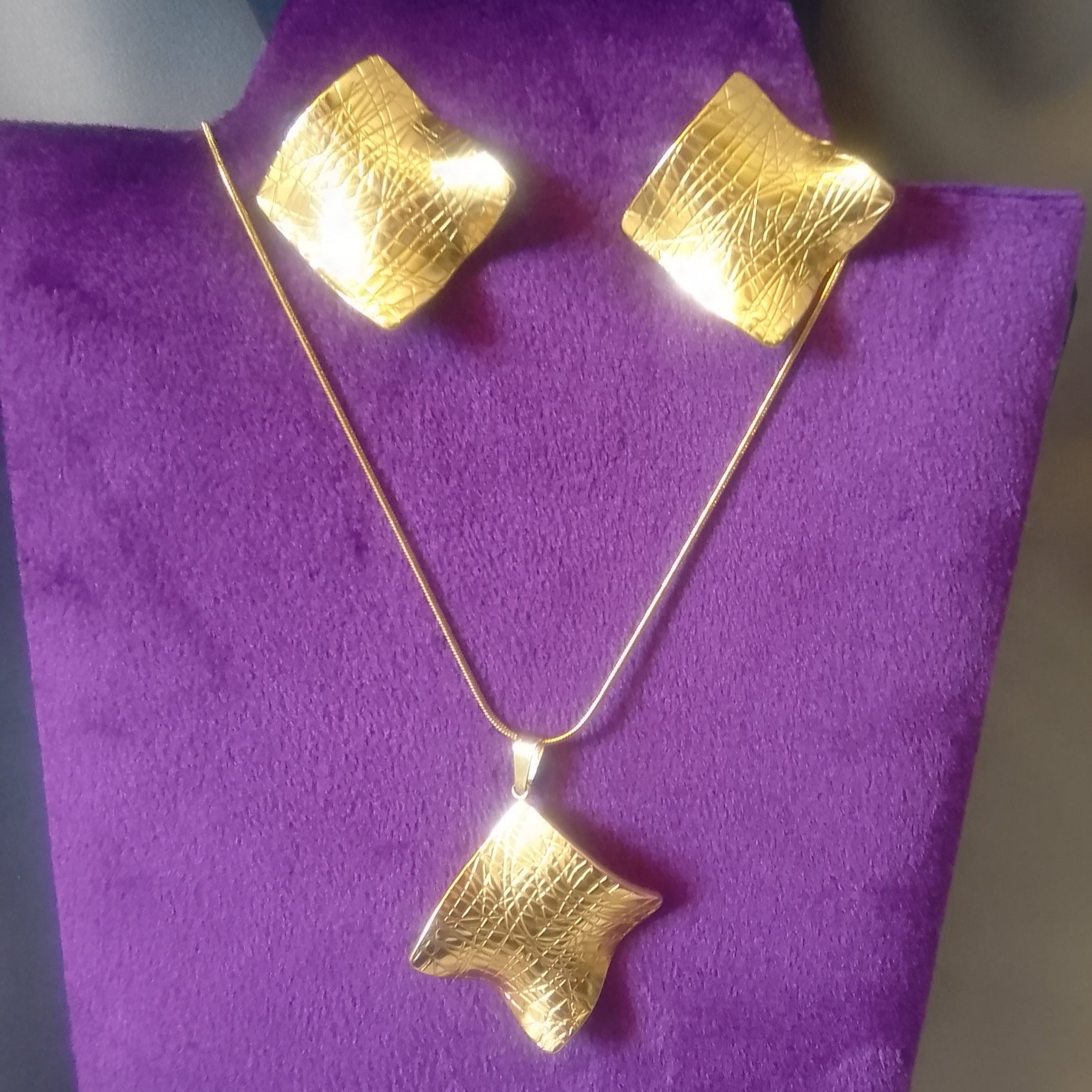 🏆Boucles&Collier Wave