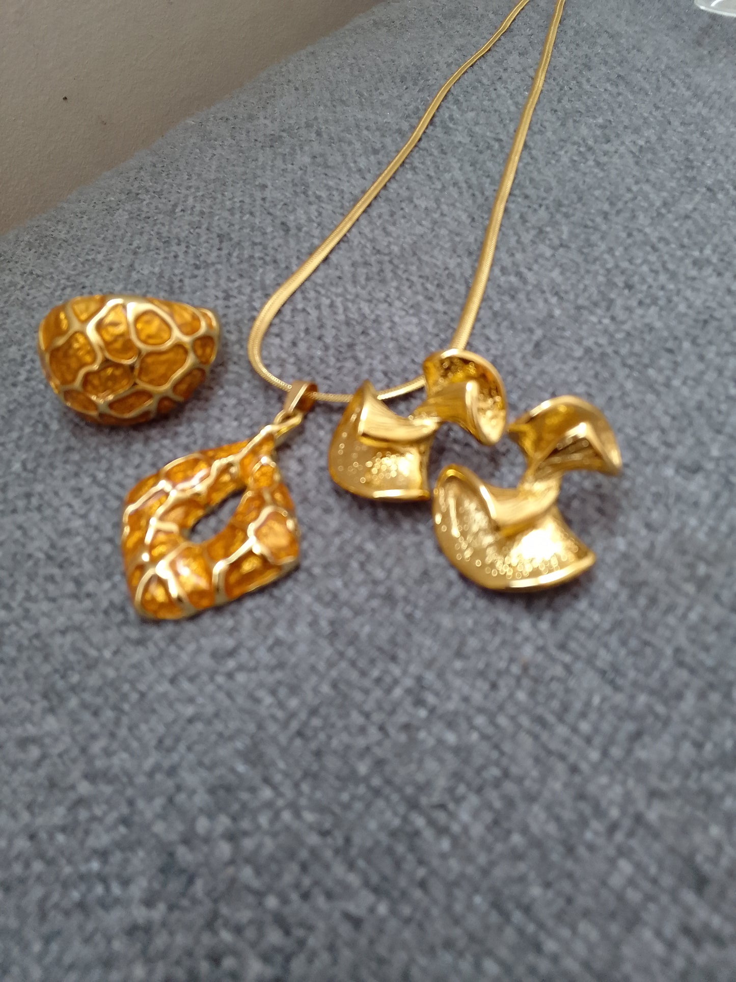 Fleur de lune
