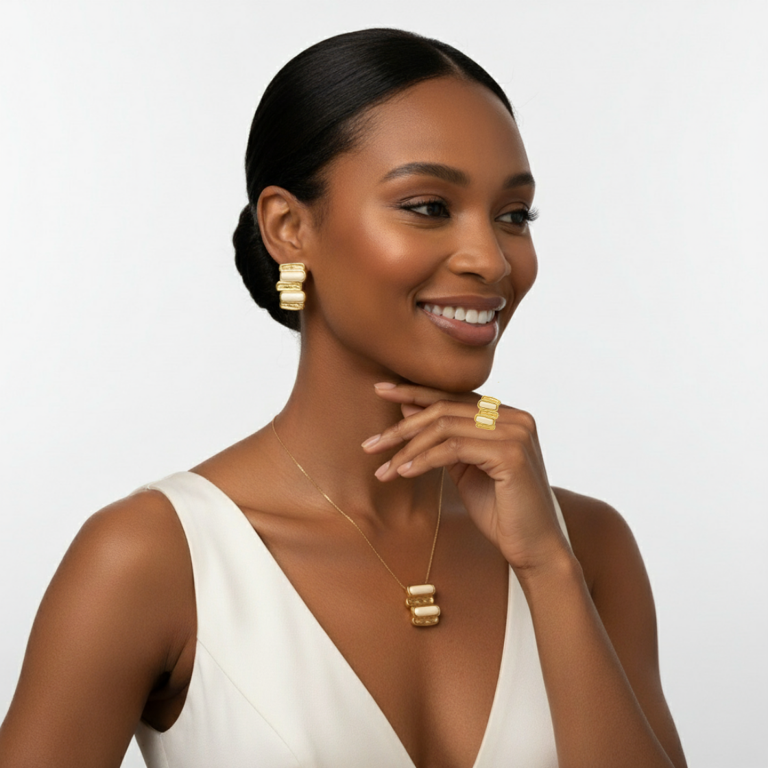 Ens. Angélique White